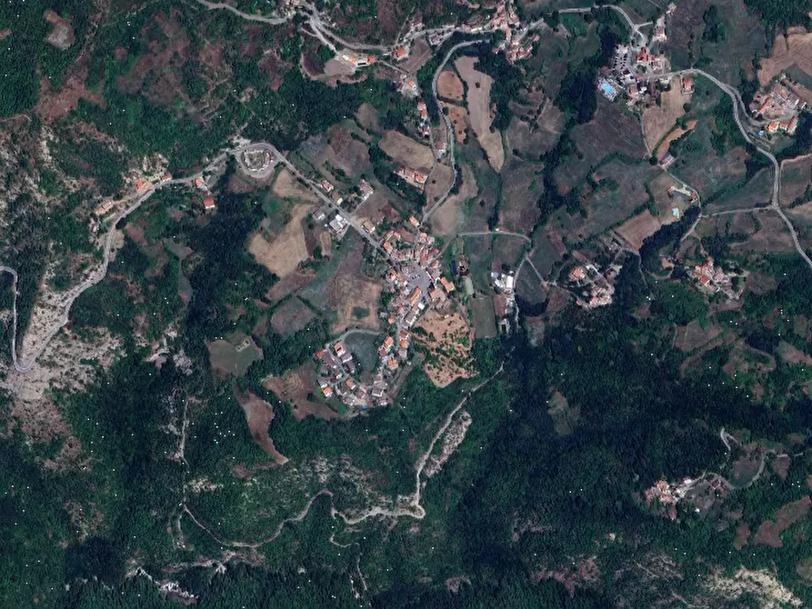 Immagine 10 di Appartamento in vendita  in Via Cerreto a Coli