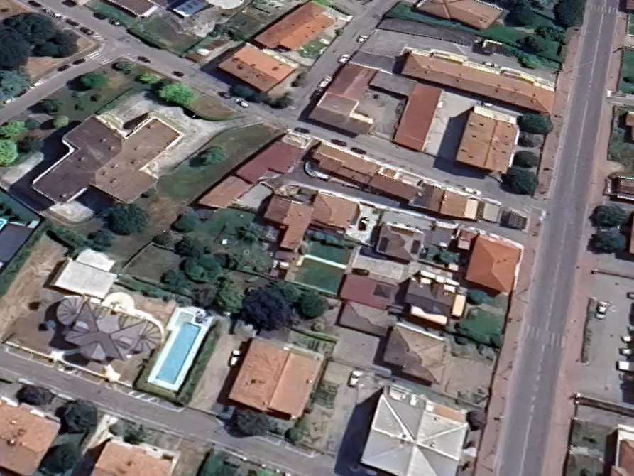 Immagine 21 di Casa indipendente in vendita  in Via Vitellio a Viadana