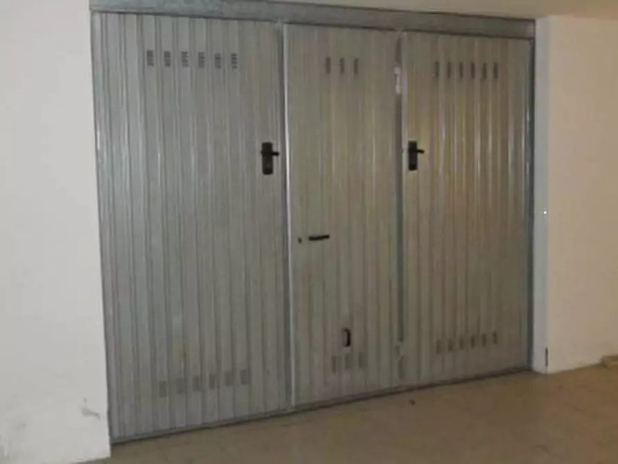 Immagine 11 di Appartamento in vendita  in Via Abruzzo a Porto San Giorgio