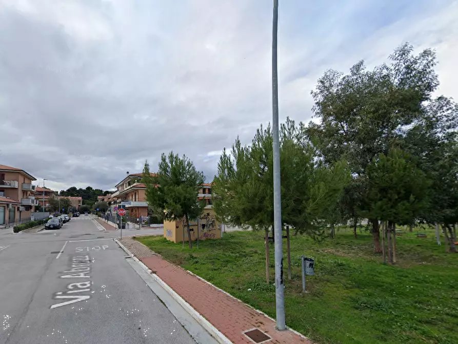 Immagine 17 di Appartamento in vendita  in Via Abruzzo a Porto San Giorgio