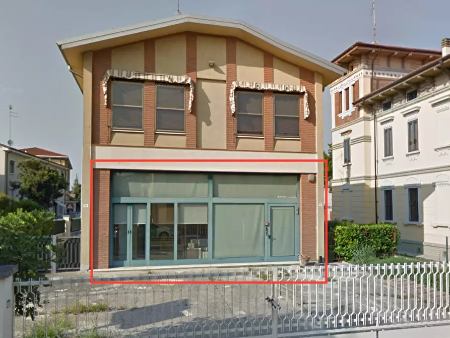Immagine 4 di Ufficio in vendita  in Via IV Novembre a Quistello