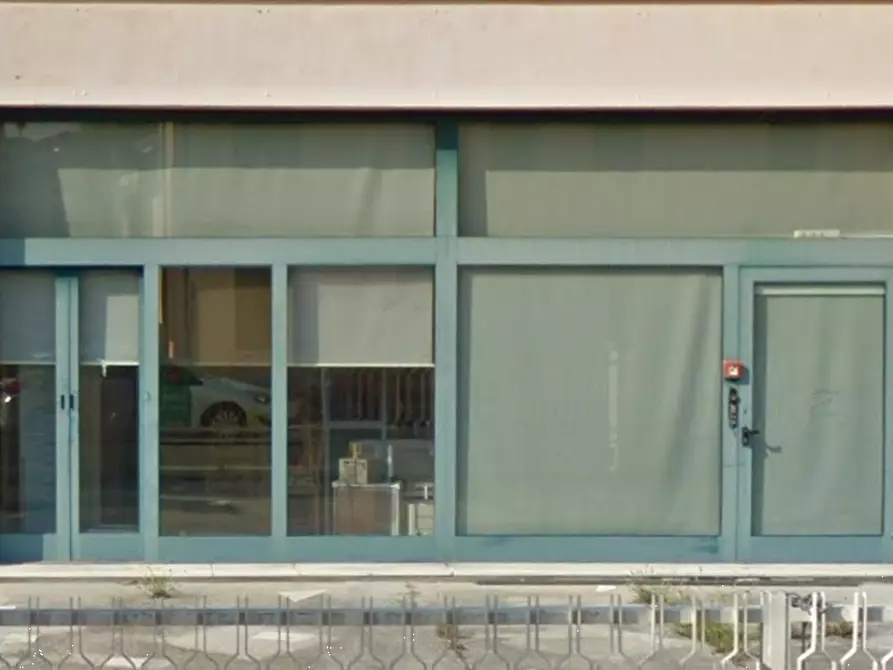 Immagine 13 di Ufficio in vendita  in Via IV Novembre a Quistello