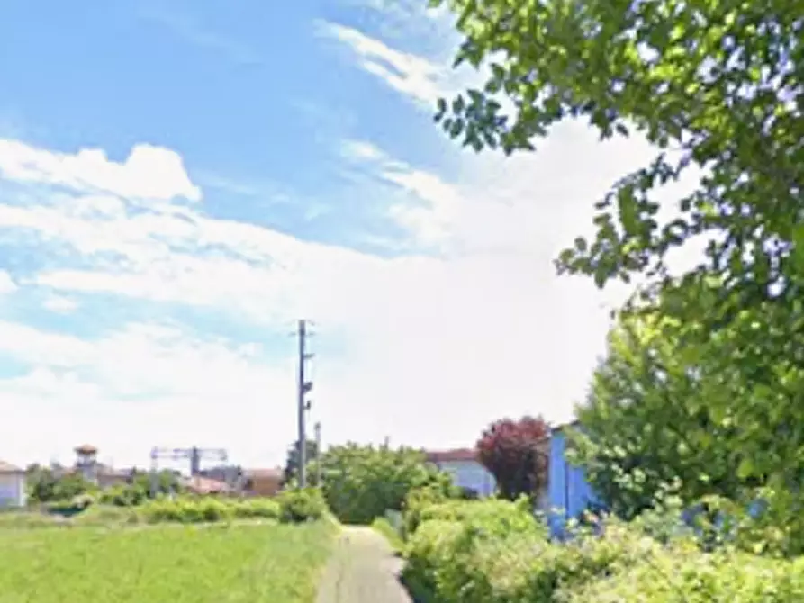 Immagine 6 di Terreno agricolo in vendita  in Comune di Casteggio a Casteggio