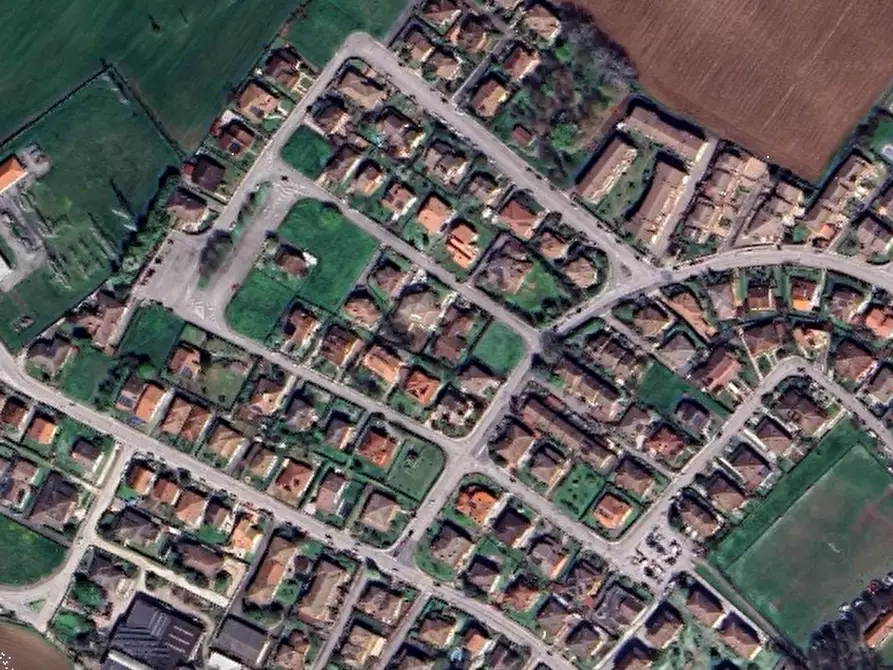 Immagine 12 di Terreno edificabile in vendita  in Via Giovanni Segantini a Curtatone