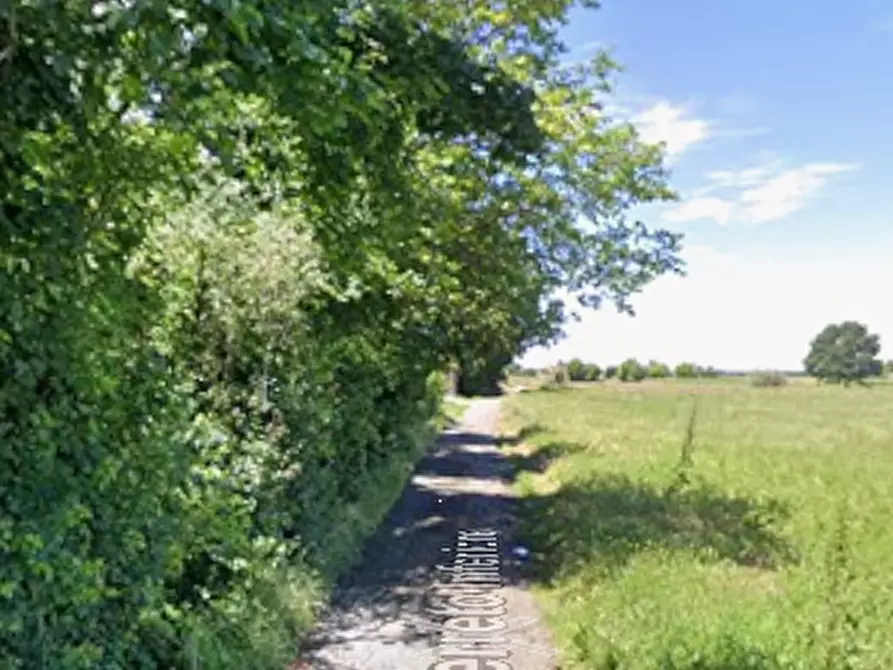 Immagine 7 di Terreno agricolo in vendita  in Comune di Casteggio a Casteggio