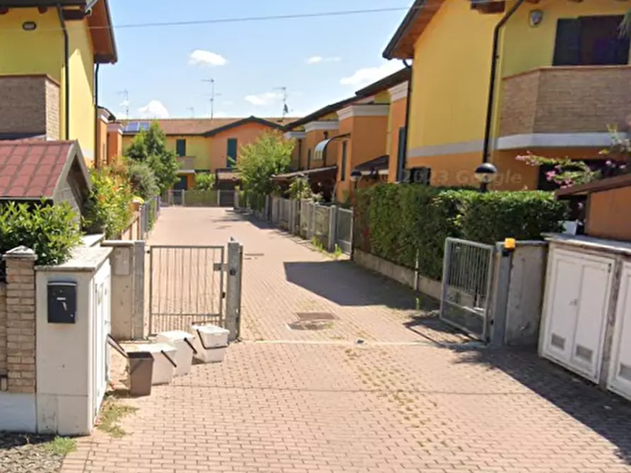 Immagine 11 di Villetta a schiera in vendita  in Strada San Romano Casetto a Ostiglia