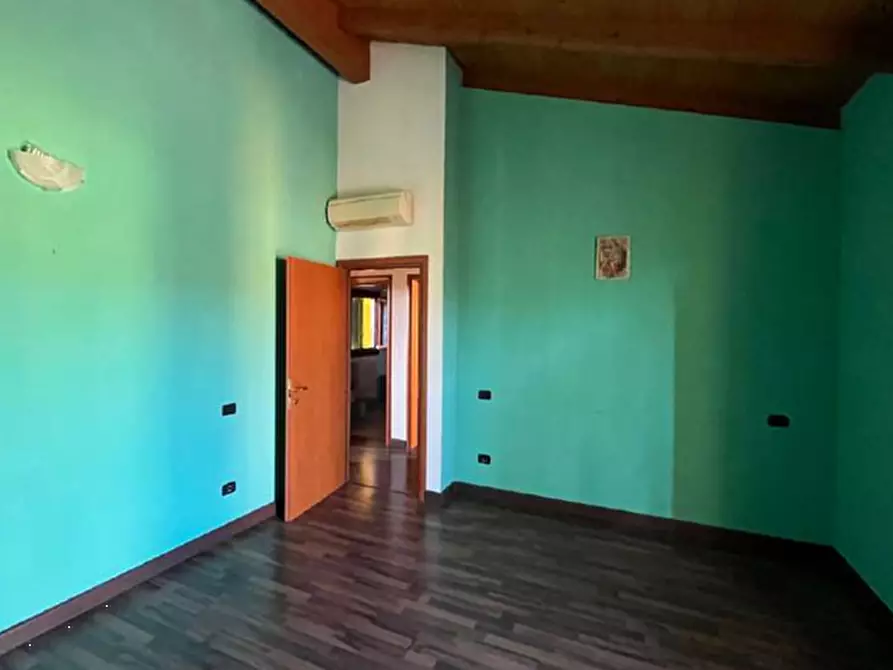 Immagine 50 di Villetta a schiera in vendita  in Strada San Romano Casetto a Ostiglia