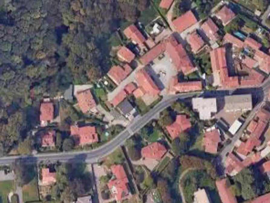 Immagine 2 di Appartamento in vendita  in Via Lambro a Lesmo