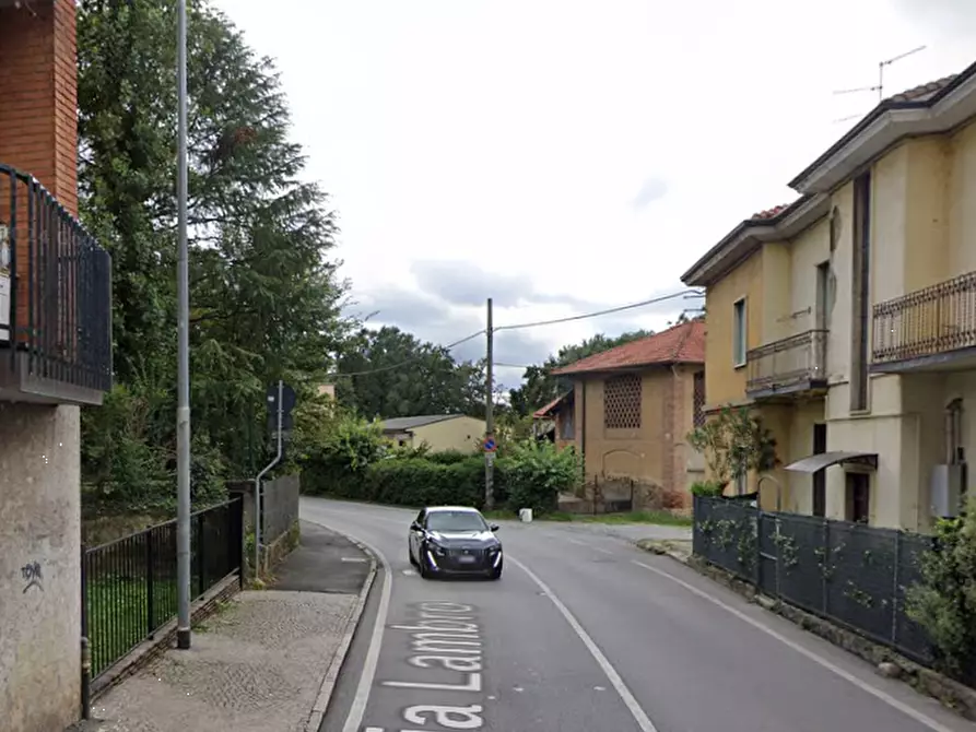 Immagine 6 di Appartamento in vendita  in Via Lambro a Lesmo
