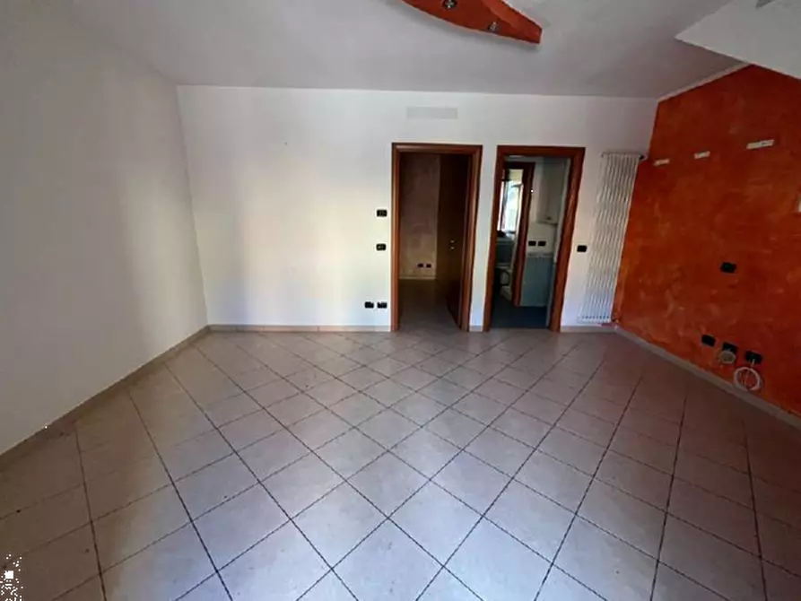 Immagine 39 di Villetta a schiera in vendita  in Strada San Romano Casetto a Ostiglia