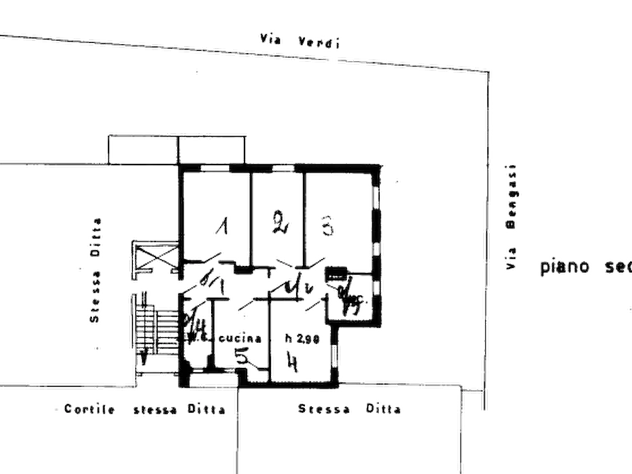 Immagine 9 di Appartamento in vendita  in Via Giuseppe Verdi a Desio