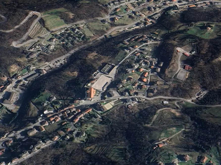 Immagine 5 di Appartamento in vendita  in Piazza Mazzoleni a Sant'omobono Imagna