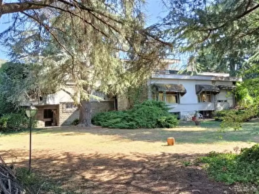 Immagine 2 di Villa in vendita  in Via Kennedy a Villongo