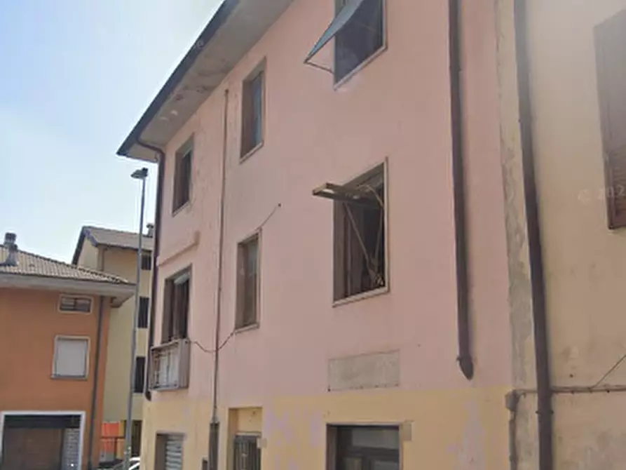 Immagine 3 di Appartamento in vendita  in via Privata Derna a Gazzaniga