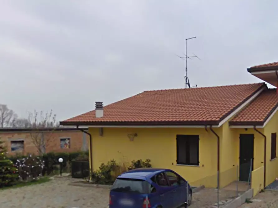 Immagine 5 di Appartamento in vendita  in Via Pozzo Castello a Misano Adriatico