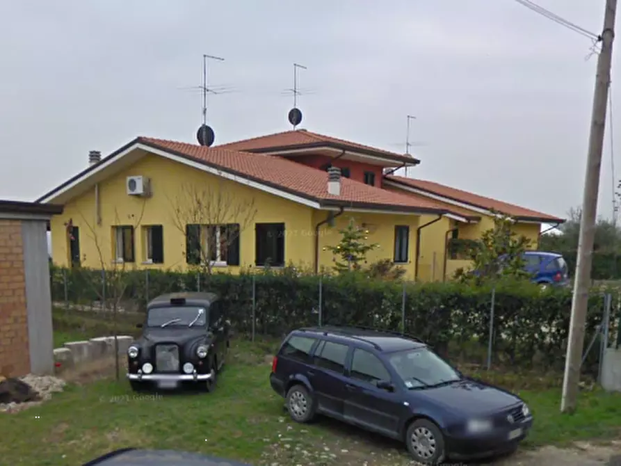 Immagine 7 di Appartamento in vendita  in Via Pozzo Castello a Misano Adriatico