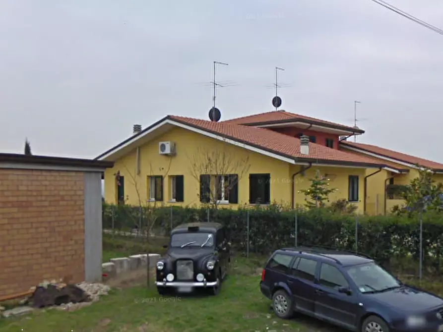 Immagine 8 di Appartamento in vendita  in Via Pozzo Castello a Misano Adriatico