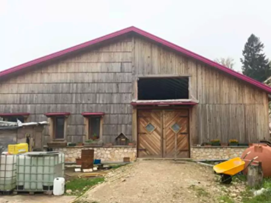 Immagine 1 di Terreno agricolo in vendita  in Via degli Scaligeri a Caltrano