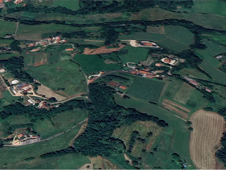 Immagine 9 di Terreno agricolo in vendita  in Via degli Scaligeri a Caltrano