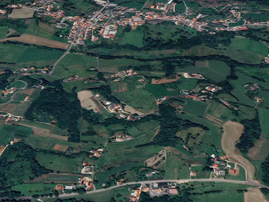Immagine 10 di Terreno agricolo in vendita  in Via degli Scaligeri a Caltrano