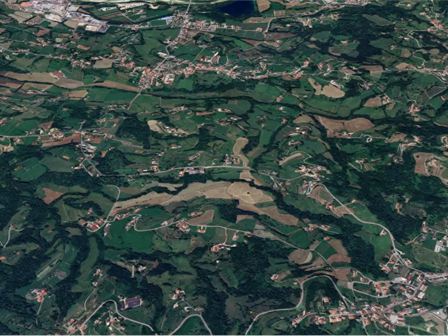 Immagine 12 di Terreno agricolo in vendita  in Via degli Scaligeri a Caltrano