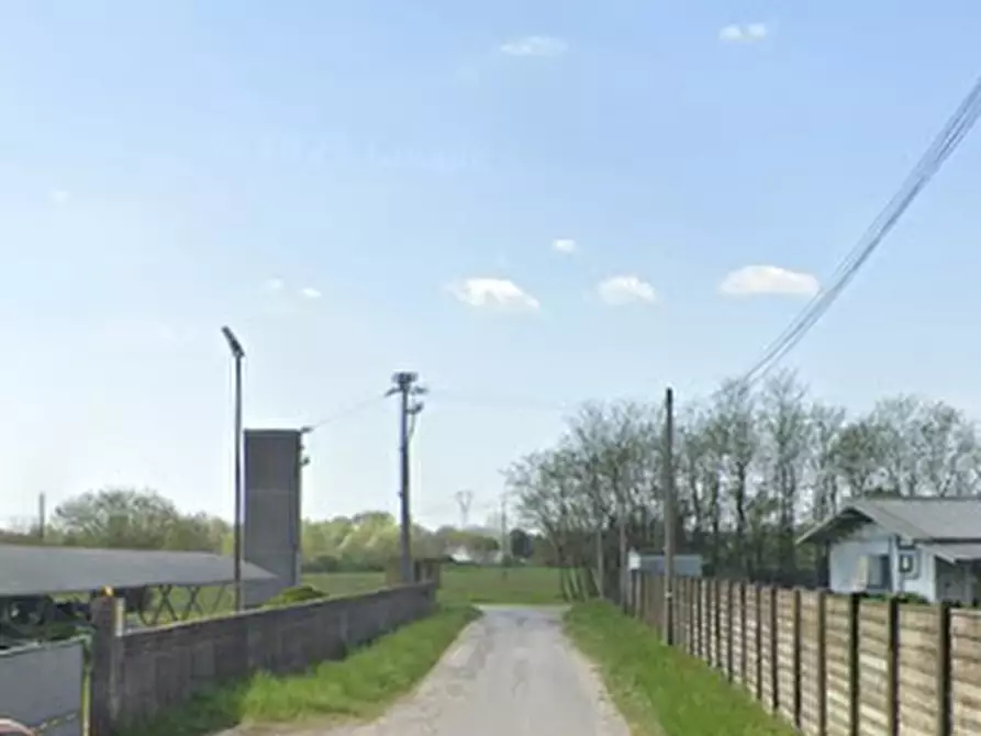 Immagine 5 di Terreno agricolo in vendita  in Via Basse a Tezze Sul Brenta