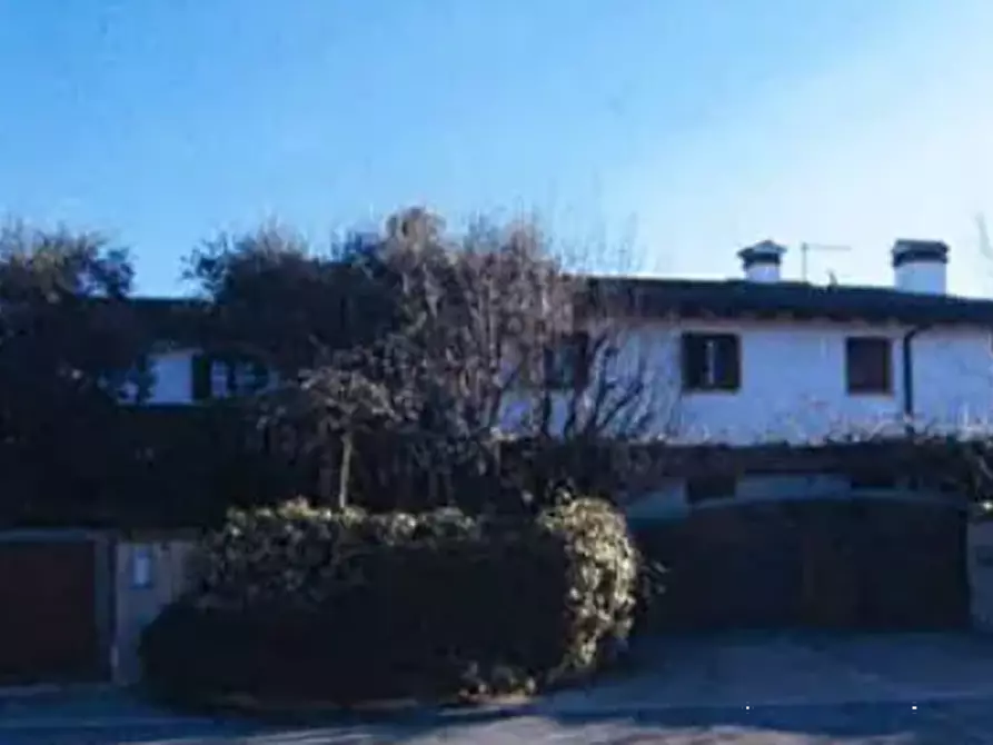 Immagine 4 di Villa in vendita  in Via Villa a Colceresa