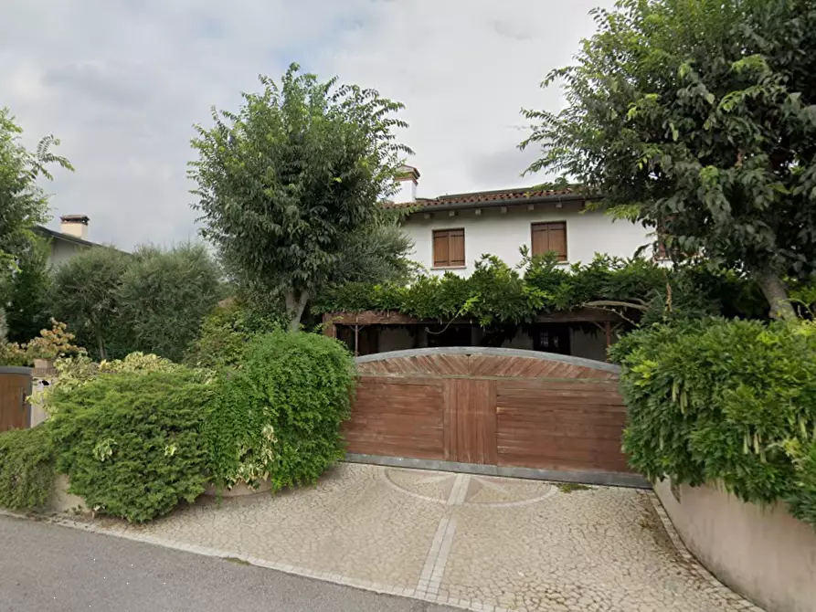 Immagine 7 di Villa in vendita  in Via Villa a Colceresa