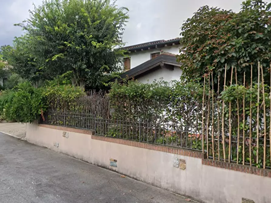 Immagine 13 di Villa in vendita  in Via Villa a Colceresa