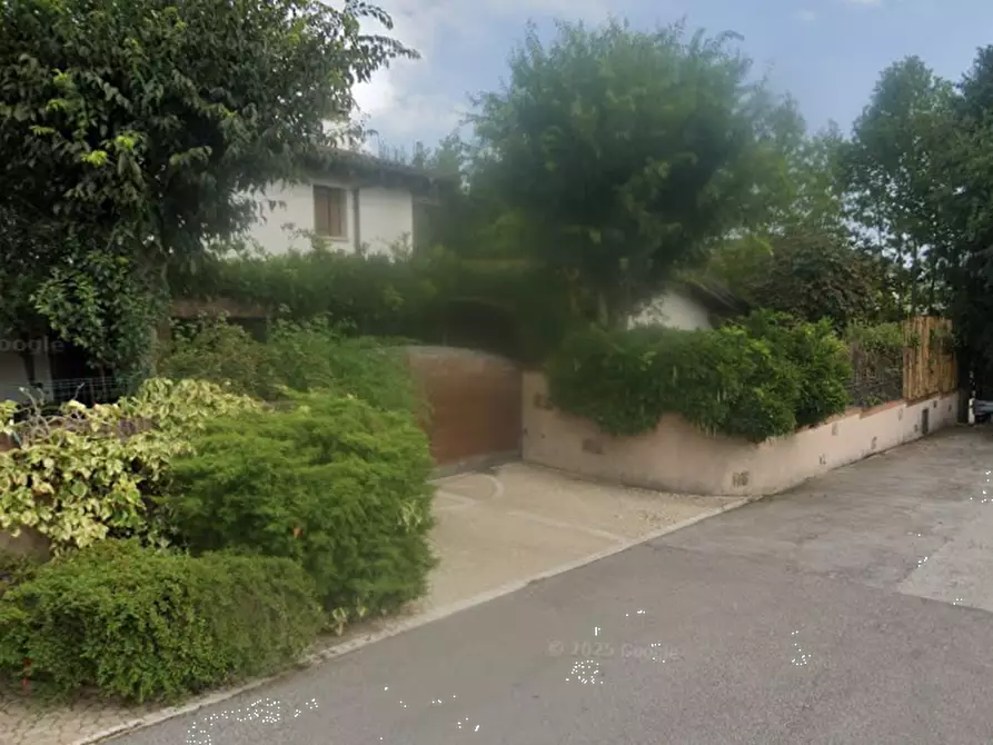 Immagine 17 di Villa in vendita  in Via Villa a Colceresa