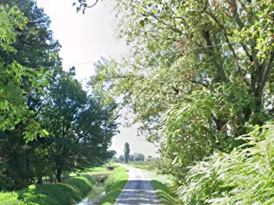 Immagine 6 di Rustico / casale in vendita  in Via Canale Inferiore Sinistra a Lugo