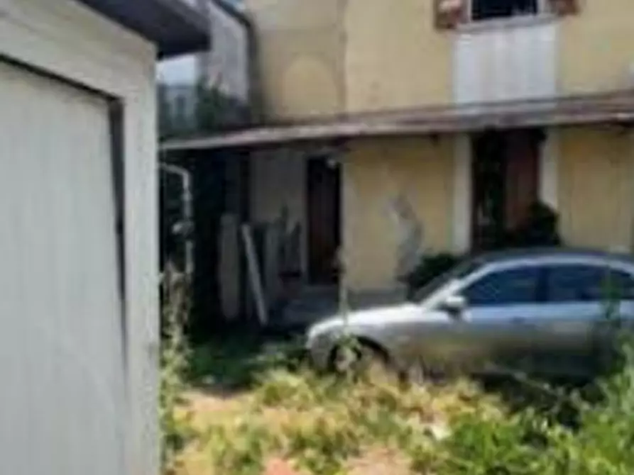 Immagine 3 di Laboratorio in vendita  in Corso Genova a Vigevano