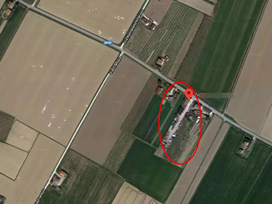 Immagine 15 di Stabile in vendita  in Via Taverna a Ravenna