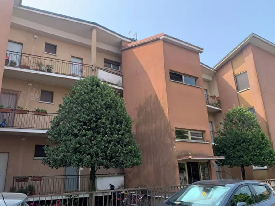 Immagine 7 di Appartamento in vendita  in Via del Carso a Abbiategrasso