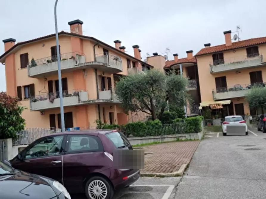 Immagine 5 di Garage in vendita  in Via dei Cartaginesi a Colli Al Metauro