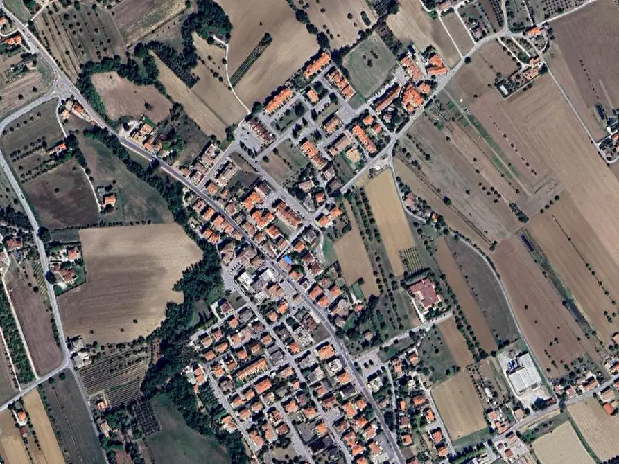 Immagine 12 di Garage in vendita  in Via dei Cartaginesi a Colli Al Metauro