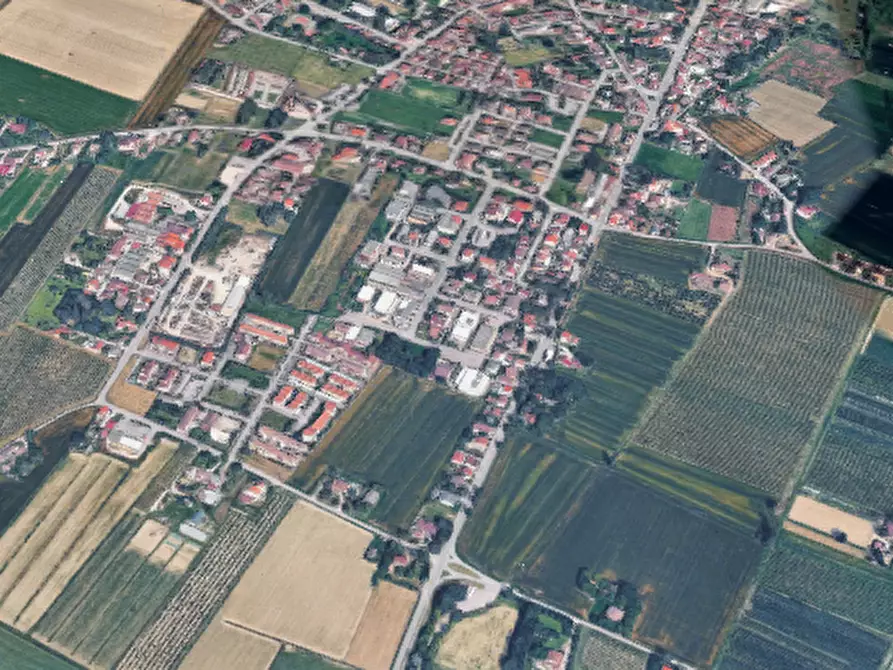 Immagine 12 di Negozio in vendita  in Via della libertà a Russi