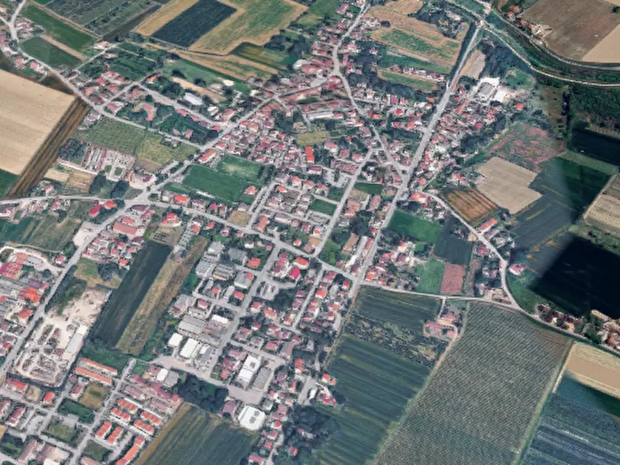 Immagine 13 di Negozio in vendita  in Via della libertà a Russi