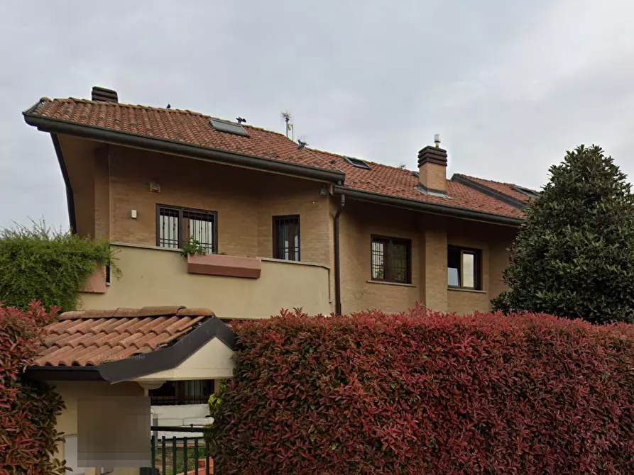 Immagine 4 di Casa bifamiliare in vendita  in Via M. Callas a Paderno Dugnano