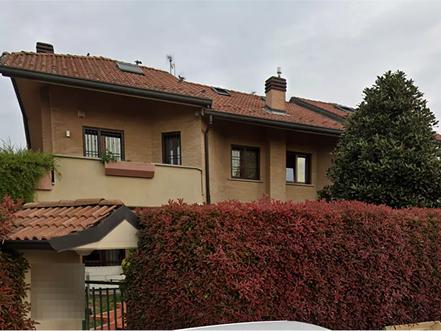 Immagine 6 di Casa bifamiliare in vendita  in Via M. Callas a Paderno Dugnano