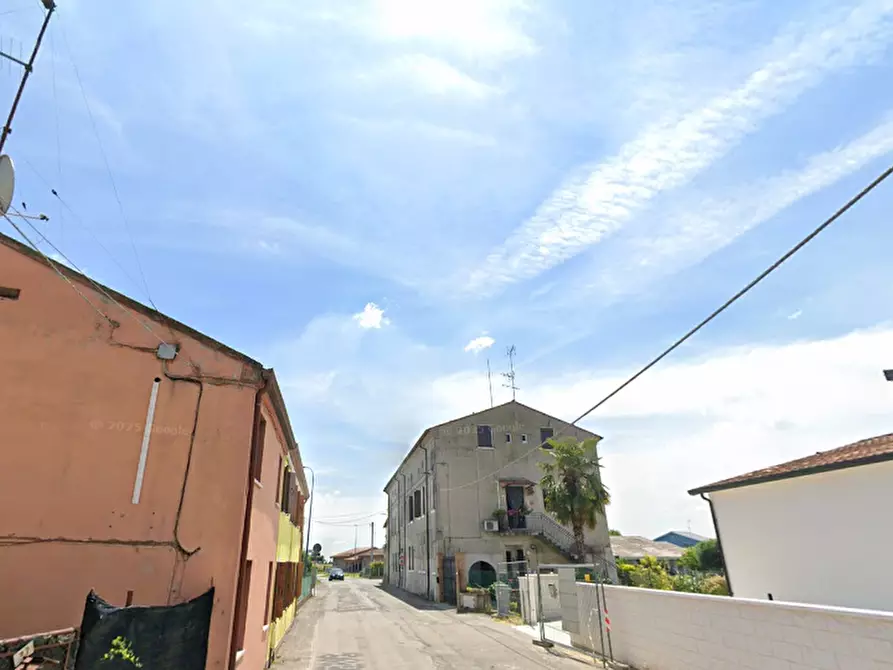 Immagine 6 di Porzione di casa in vendita  in Via Marchefave a Lendinara