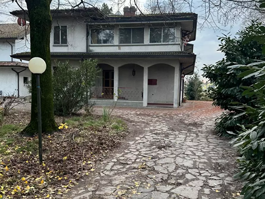 Immagine 2 di Porzione di villa in vendita  in Via Cassola di Sopra a Castelfranco Emilia