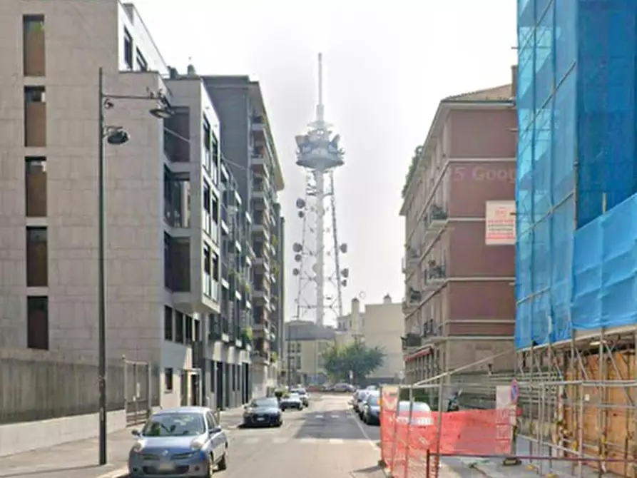 Immagine 8 di Garage in vendita  in Via Francesco Filelfo a Milano