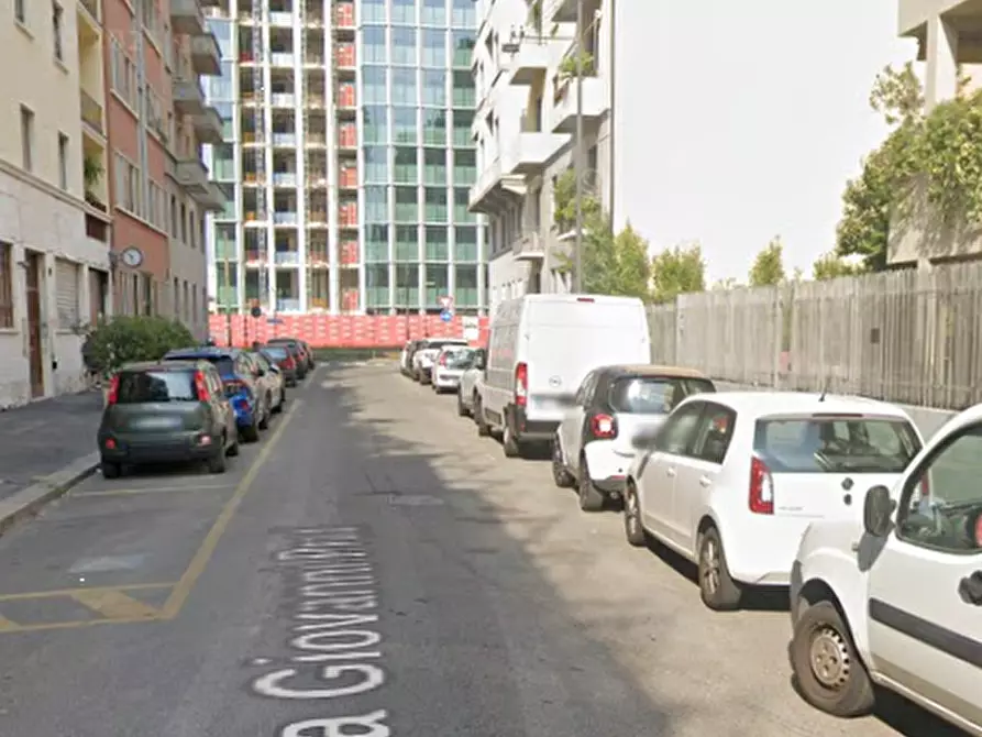 Immagine 9 di Garage in vendita  in Via Francesco Filelfo a Milano