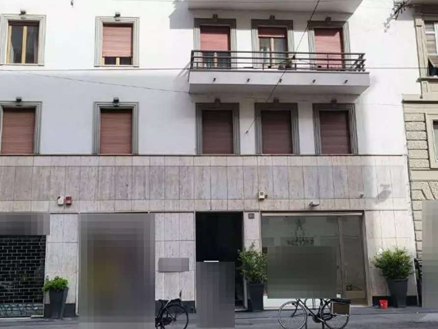 Immagine 3 di Magazzino in vendita  in Corso Genova a Milano