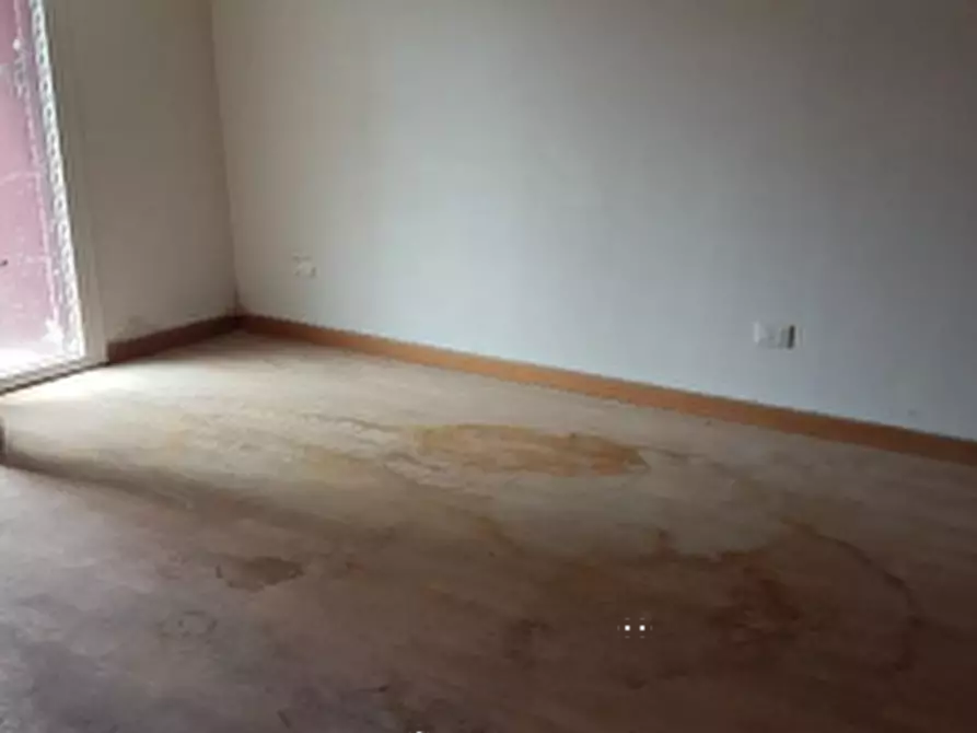 Immagine 10 di Mansarda in vendita  in Via Luciano Manara  a Lissone