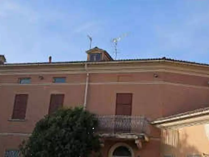 Immagine 2 di Villa in vendita  in Via Punte a Curtatone