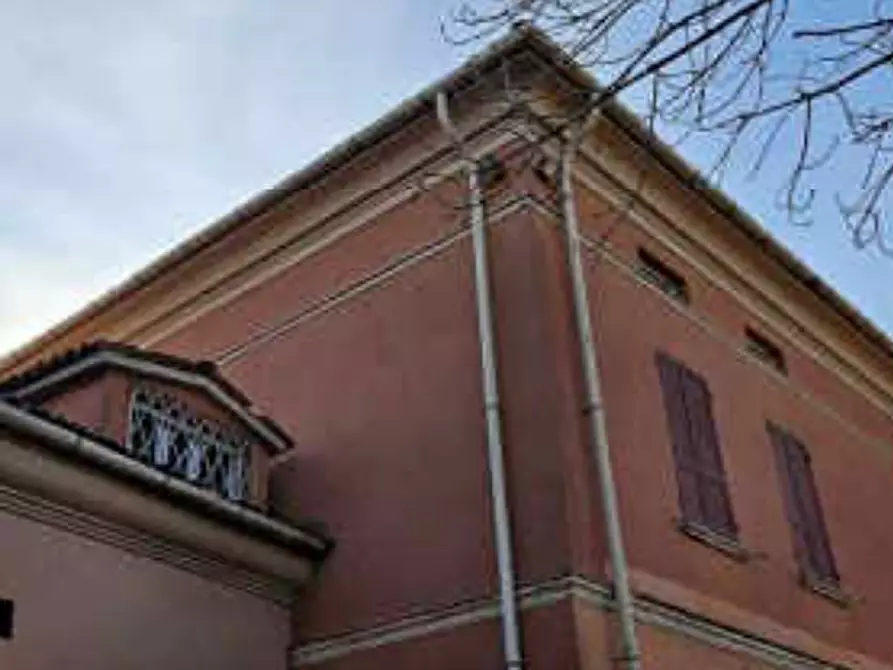 Immagine 5 di Villa in vendita  in Via Punte a Curtatone