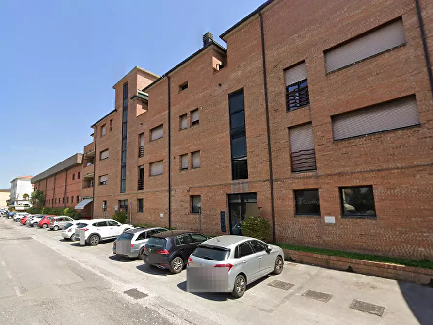 Immagine 1 di Appartamento in vendita  in Via Erbosa a Pistoia