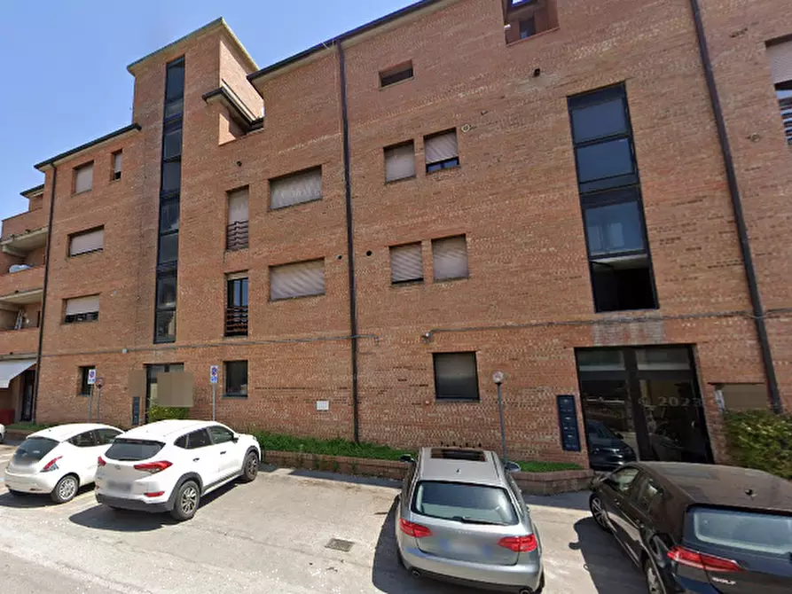 Immagine 4 di Appartamento in vendita  in Via Erbosa a Pistoia